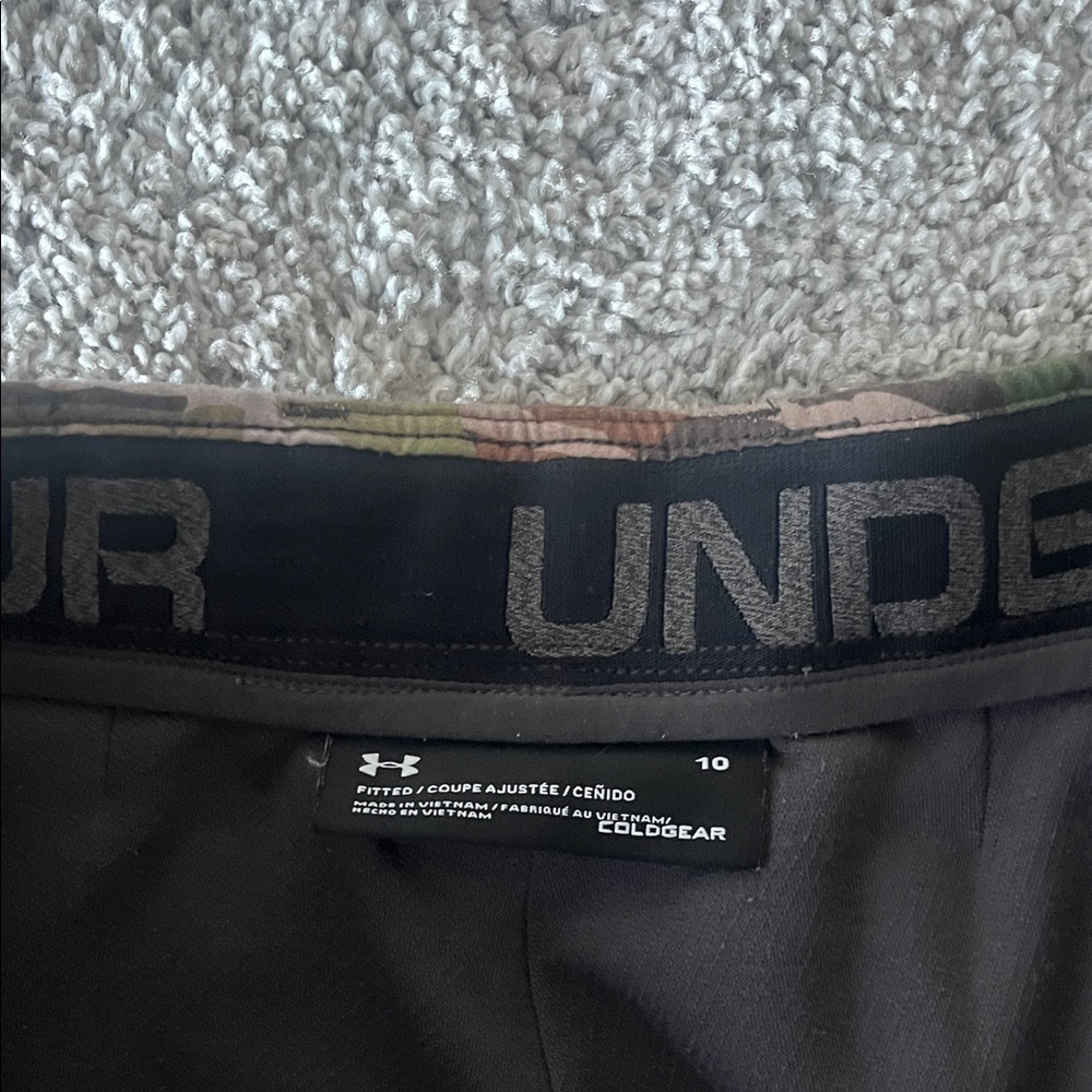 Under Armour Camouflage Boot Cut Pants - Picture 3 of 3